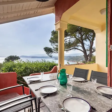 Le Provencal By Interhome * Le Pradet